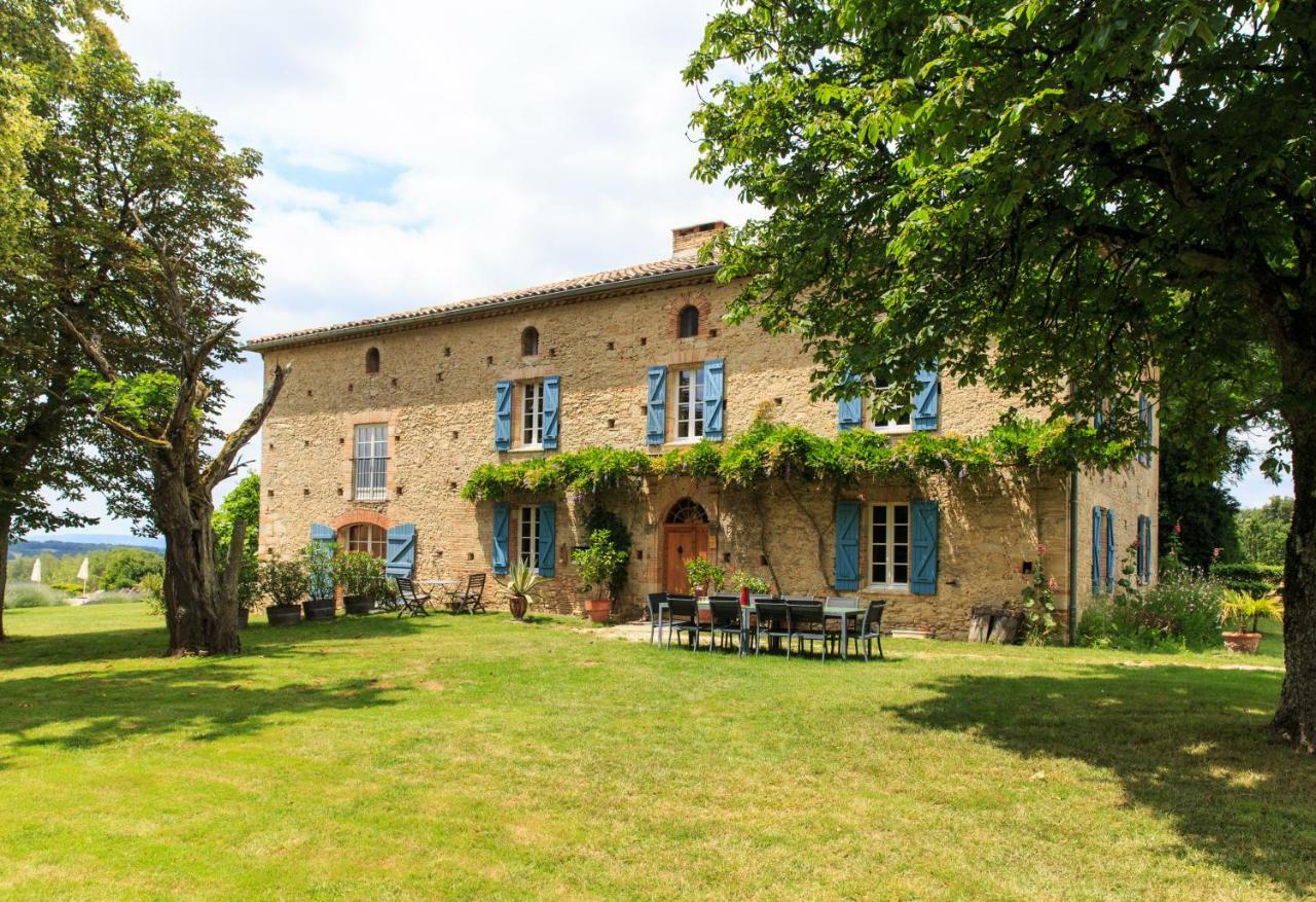 Au Mas Des Calmettes Bed and Breakfast Parisot  Esterno foto